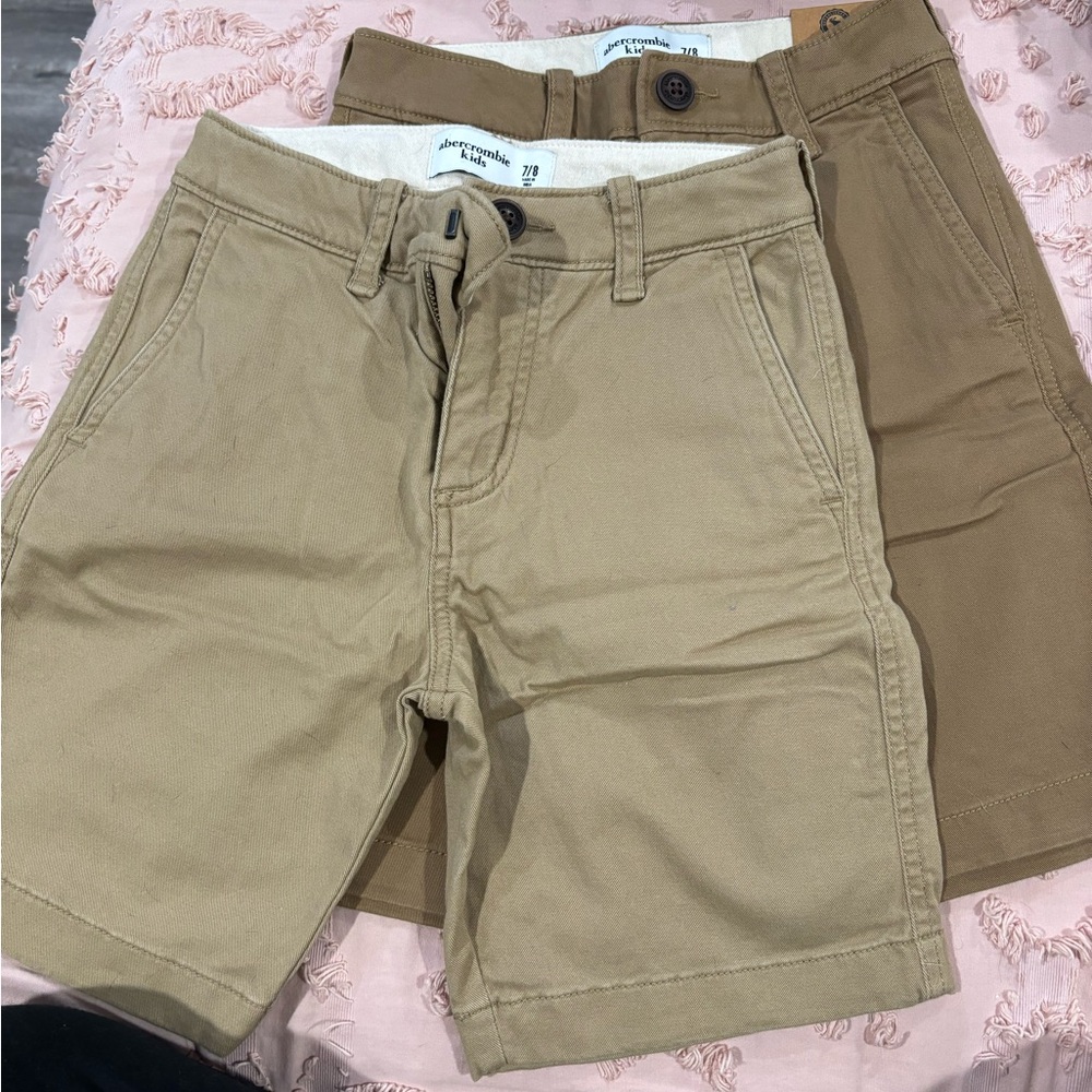 Like new, kid did not like.